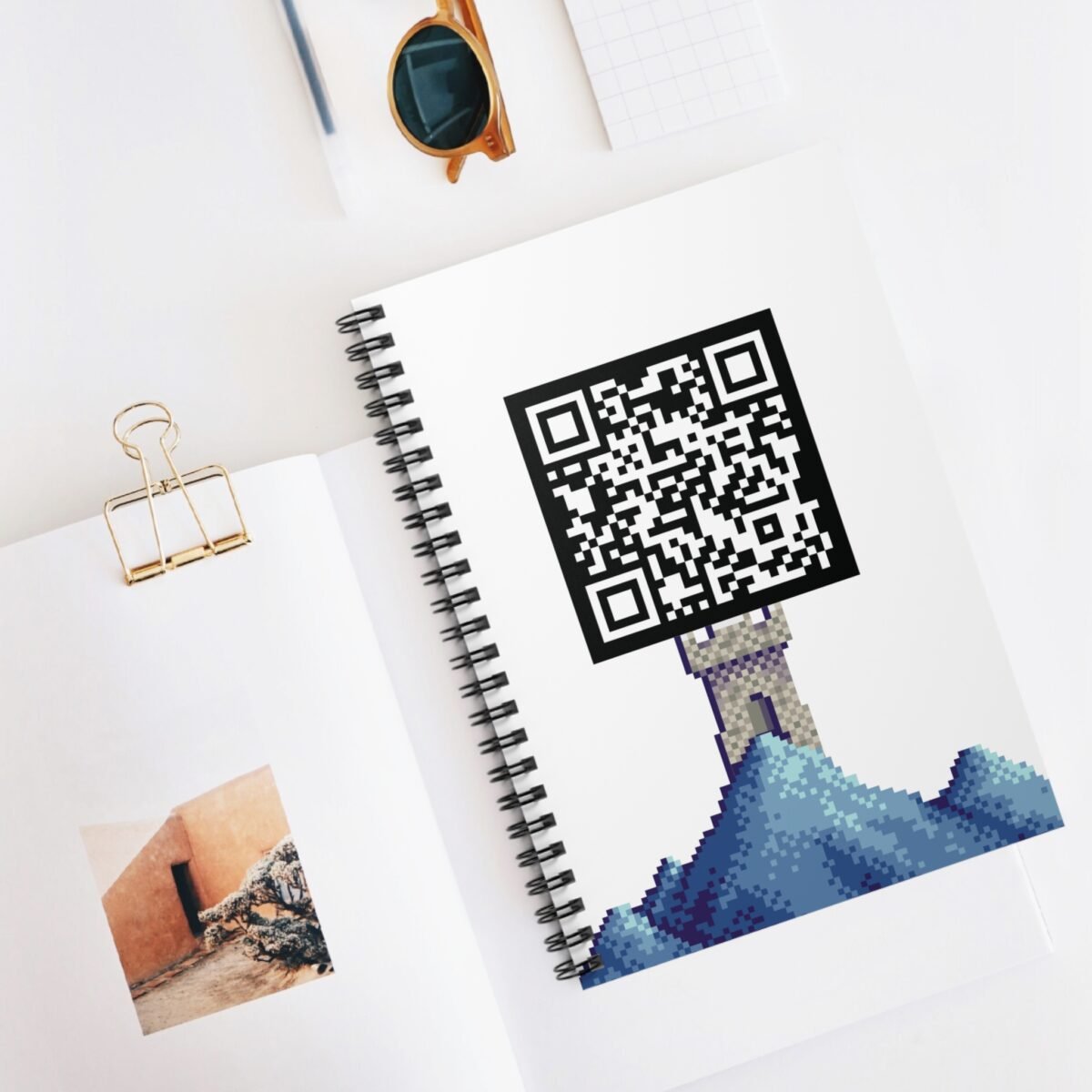 Customizable QR Code Notebook